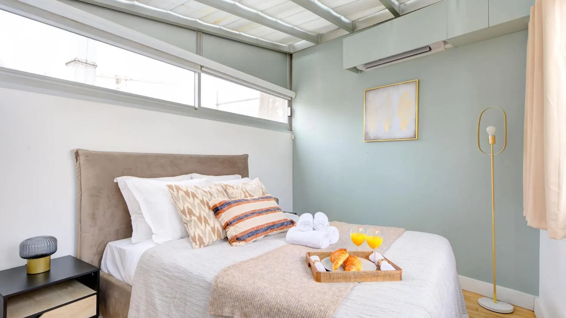 Bnbnova - 2Br - Latin Quarter - Notre Dame & Seine Paris Apartment