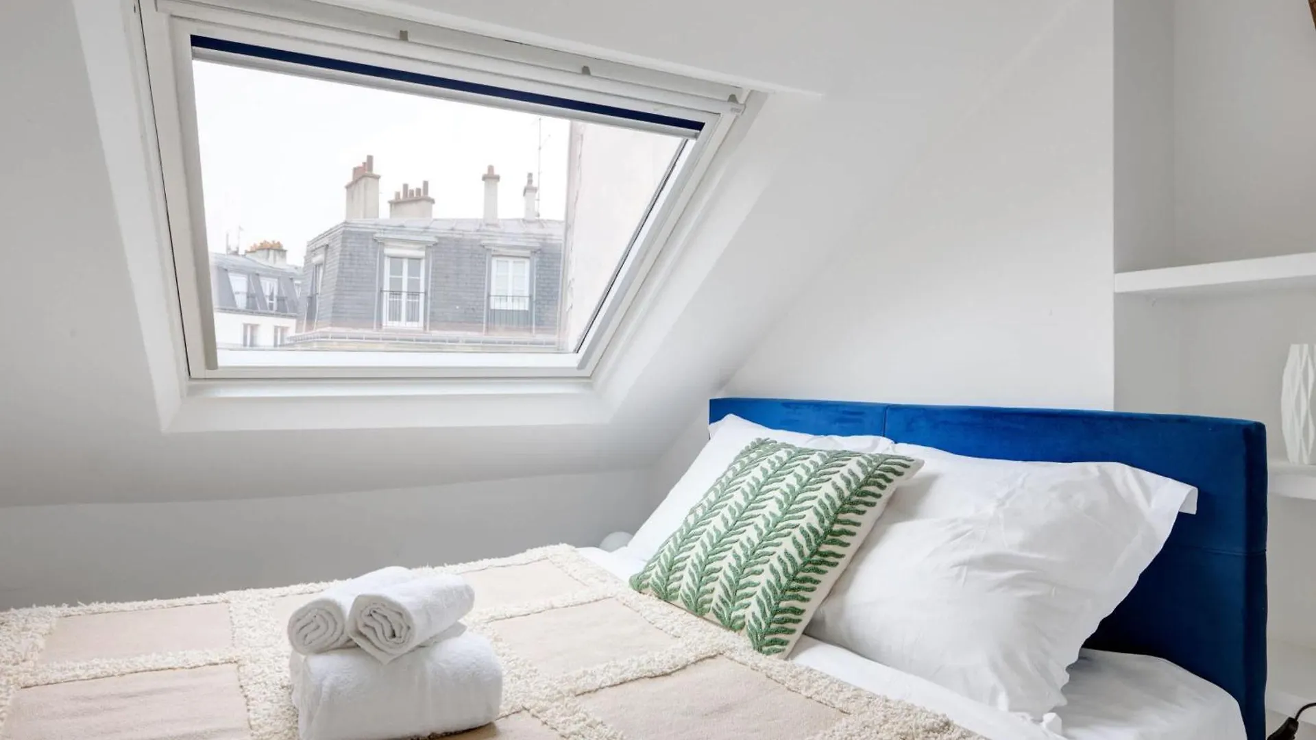 Bnbnova - 2Br - Latin Quarter - Notre Dame & Seine Paris Apartment