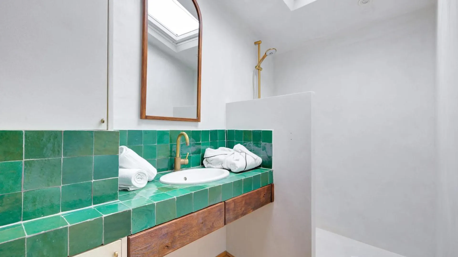Bnbnova - 2Br - Latin Quarter - Notre Dame & Seine Paris France