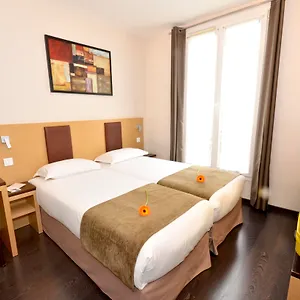 3* Szálloda Source
